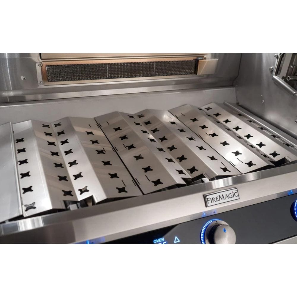 Flavor Grids - Flavor Grids perform by allowing heat to rise unobstructed from the burner to cooking grids. They disperse heat quickly and evenly flavor the food by vaporizing juices and minimizing flare ups and grease fires. They are also easy to clean and maintain.