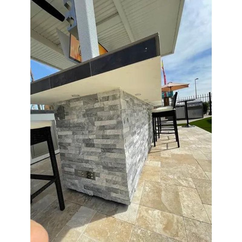 KoKoMo Big Island Sports Bar Outdoor Kitchen Grill | BigIsland